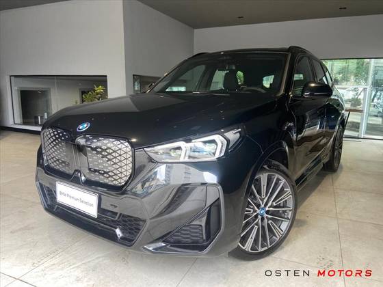 BMW iX1 ELÉTRICO XDRIVE30 M SPORT BMW iX1 ELÉTRICO XDRIVE30 M SPORT